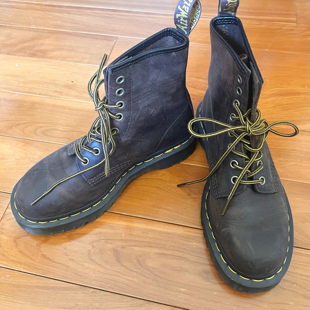 Crazy Horse Boots - image 2